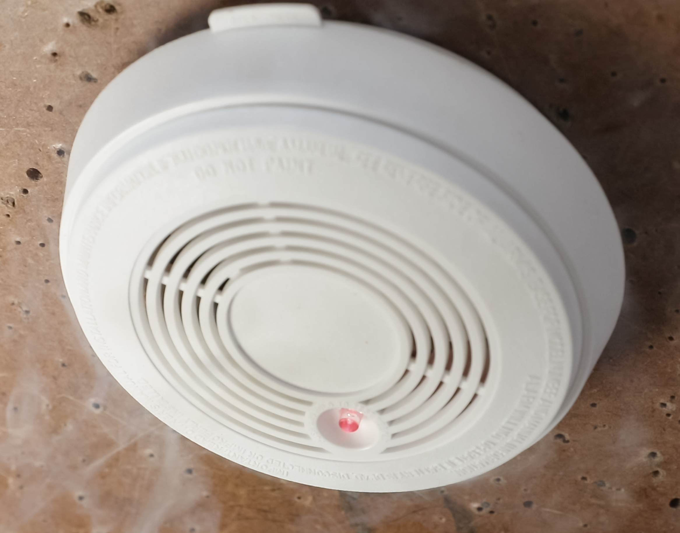 Domestic Electricity E-lesson: Connection of a Smoke Detector or Fire Alarm System 